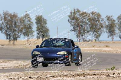 media/May-01-2022-CalClub SCCA (Sun) [[03a481c204]]/Group 1/Qualifying (I5)/